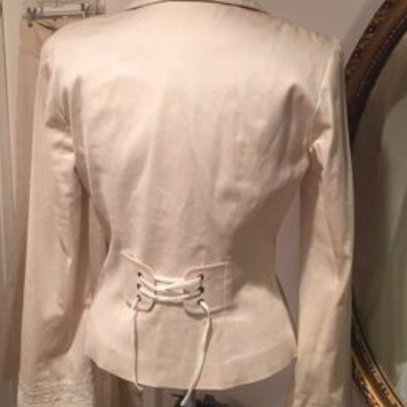 Caché pant suit! Embroidered jacket and pants set, size 10. - Picture 3 of 6